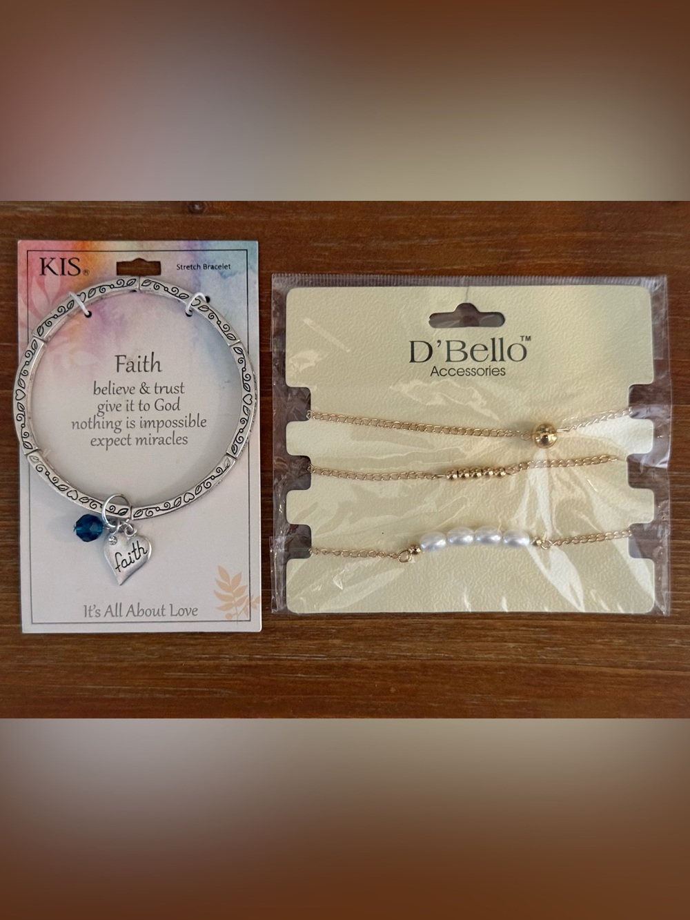 D'Bello Gold and White Set of 3 Bracelets & KIS Faith Stretch Bracelet